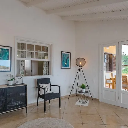 Sea View Penthouse Eden - אדחה