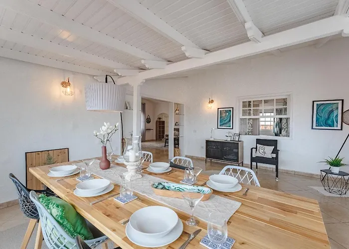 Sea View Penthouse Eden - דירה