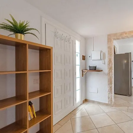 Sea View Penthouse Eden - Адехе