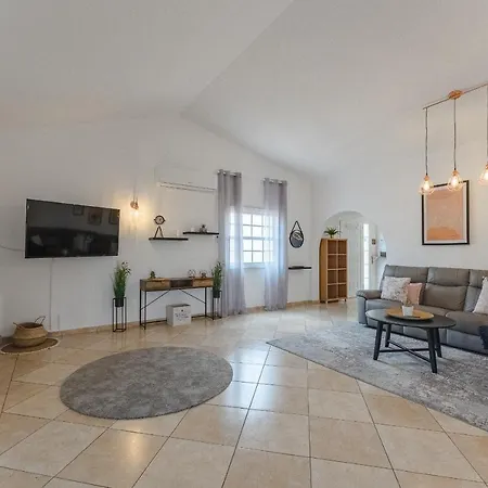 Sea View Penthouse Eden - * Адехе