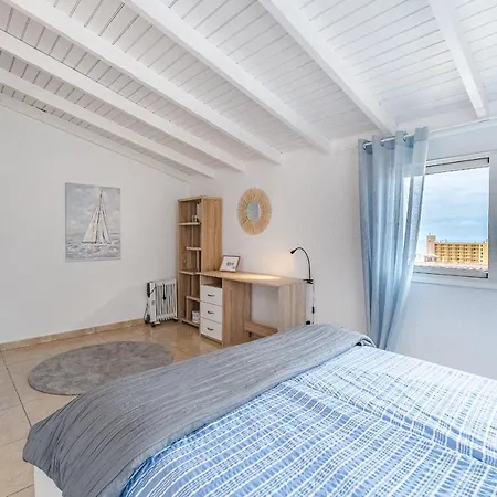 Sea View Penthouse Eden - Адехе