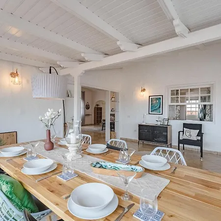 Sea View Penthouse Eden - Apartman