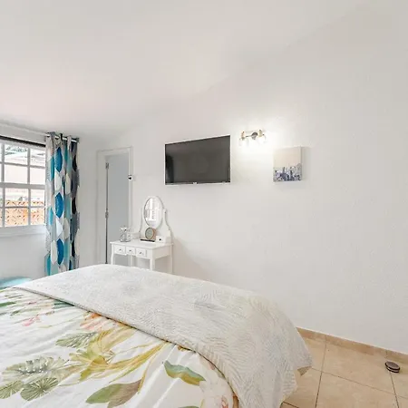 Sea View Penthouse Eden - Apartamento